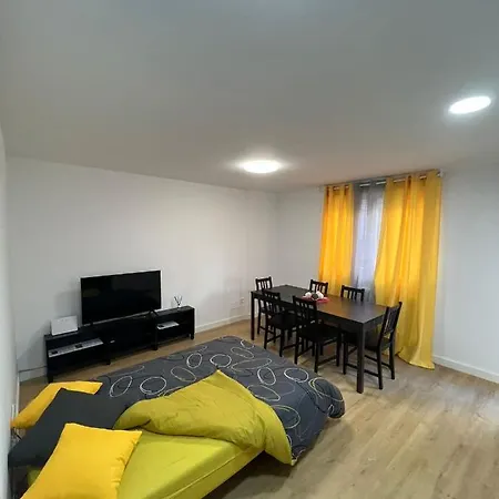 Salamanca Apartment *
